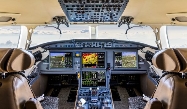intérieur cockpit avion