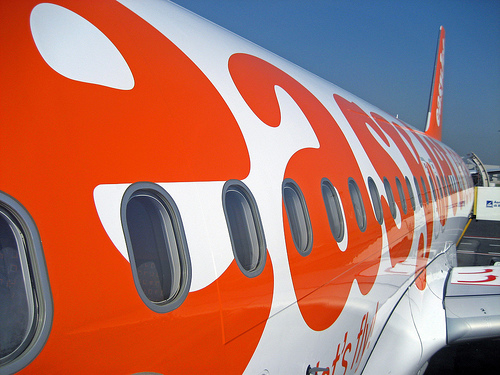 easyjet augmente les frais de paiement par cb - magazine du voyageur