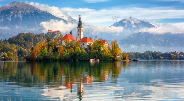 Blejsko jezero en Slovénie iStock 