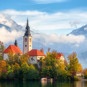 Blejsko jezero en Slovenie iStock