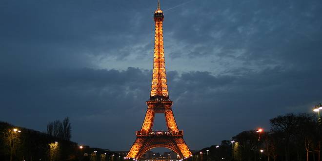 Quand Est Ce Que La Tour Eiffel Brille Tour Eiffel : 125 ans et tous ses boulons ! - Magazine du Voyageur
