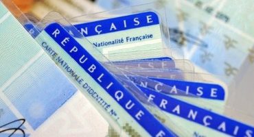 Nouveau : voyager avec une carte nationale d’identité prolongée