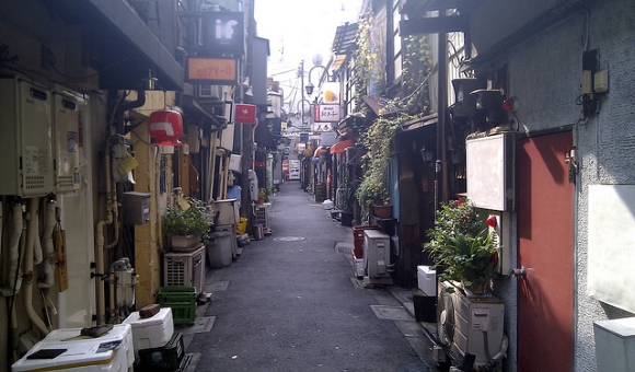 Rue de Tokyo : quartier de Golden Gai