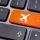 clavier d'ordinateur avec touche avion