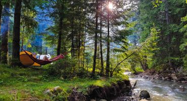 Guide du parfait campeur : comment voyager avec sa tente ?