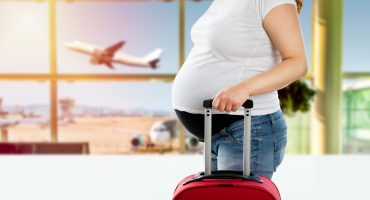Voyager enceinte : conseils pratiques