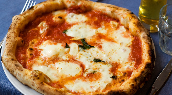 pizza napolitaine