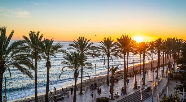 Front de mer Malaga Espagne iStock