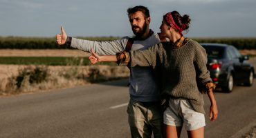 En voyage, attention à vos gestes !