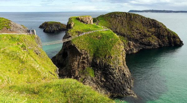 Le pont de Carrick-a-Rede, en Irlande du Nord
