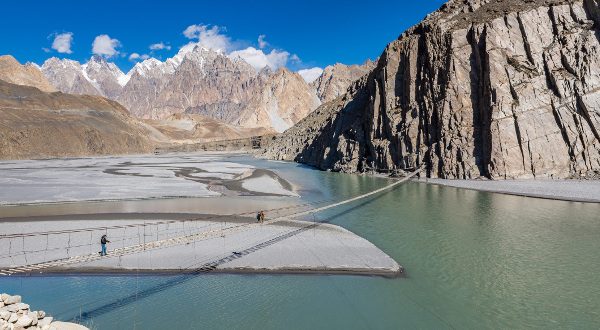 Le pont d’Hussaini, au Pakistan