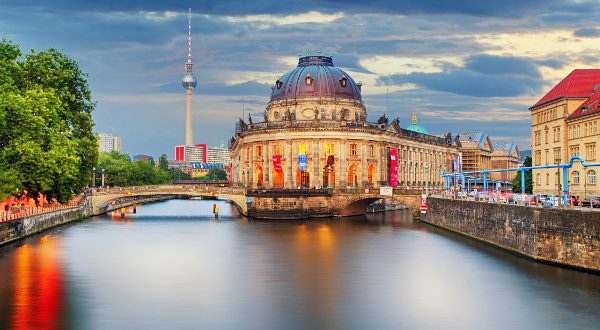 Lîle-au-musées-Berlin-Shutterstock
