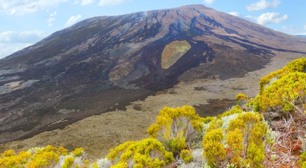 Piton de la fournaise iStock