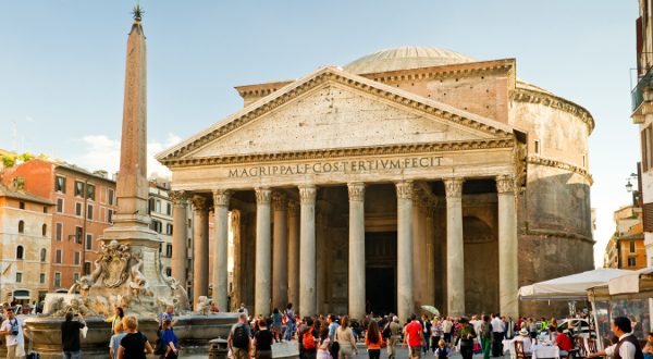 Pantheon_Rome Shutterstock