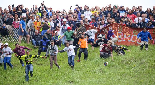 Festival Cheese Rolling Angleterre iStock