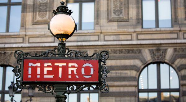 Paris métro iStock 600x330