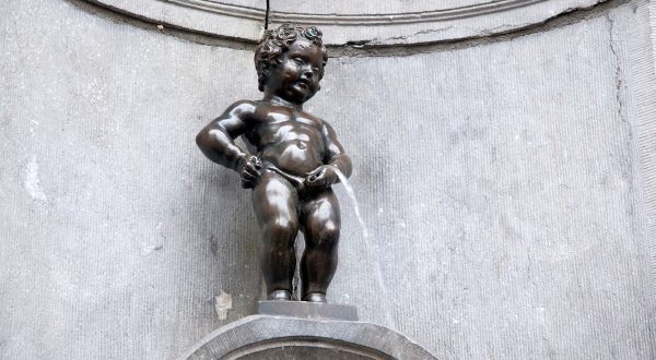 Manneken Pis Bruxelles iStock