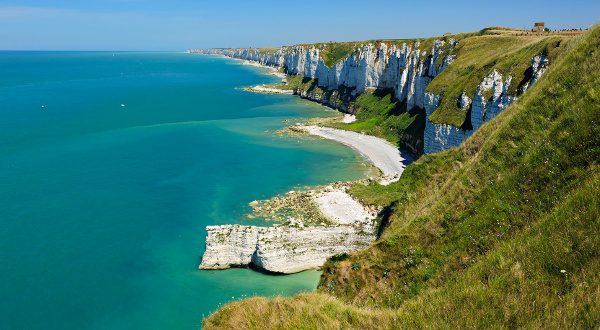 Côte d'Albatre Normandie iStock