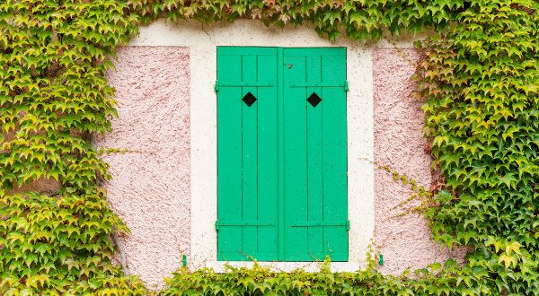 Maison Claude Monet Giverny iStock