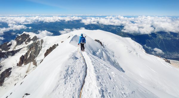 Randonnée-Mont-Blanc-iStock