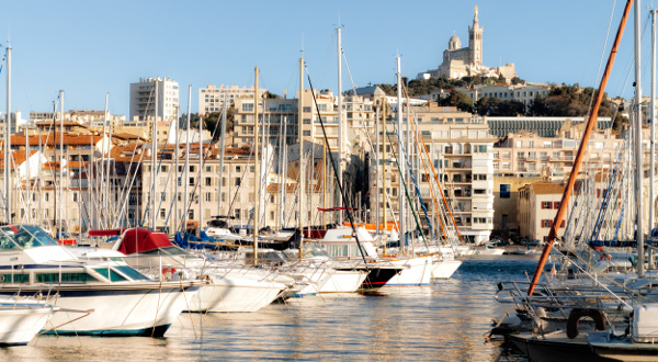 Vieux port de Marseille Shutterstock
