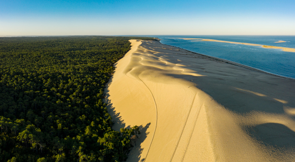 Dune du Pilat : une montagne de sable au-dessus des landes et de l’Atlantique
