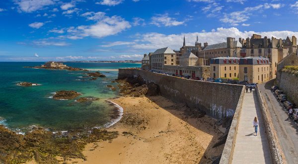 Saint-Malo - Bretagne France - travel and architecture background
