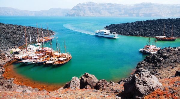 Volcan de Santorin iStock