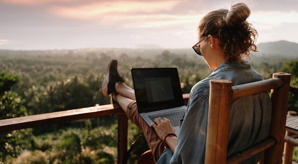Travailler à l'étranger iStock