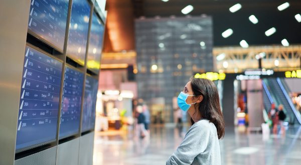Covid19-et-avion-iStock