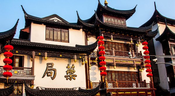 shanghai-temple Shutterstock