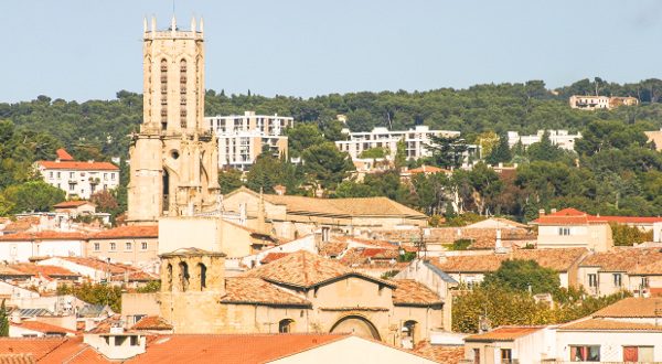 Cathédrale Saint-Sauveur Aix-en-Provence iStock