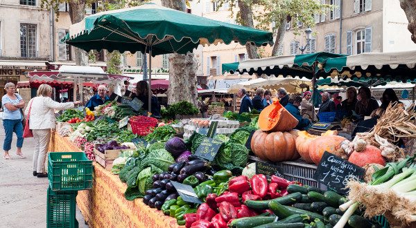 marché de Aix-en-provence iStock
