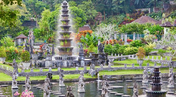 Tirtagangga Shutterstock