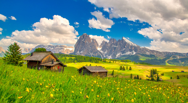 Dolomittene Italia iStock