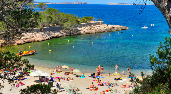 Plage de Cala Gració Ibiza iStock