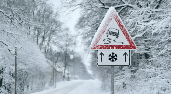 panneau pneus neige pneus hiver