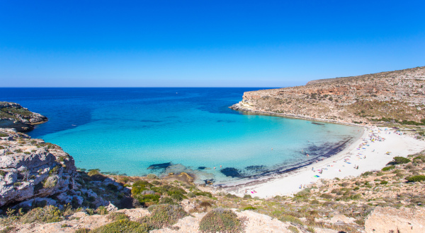 La plage des lapins, sur Lampedusa