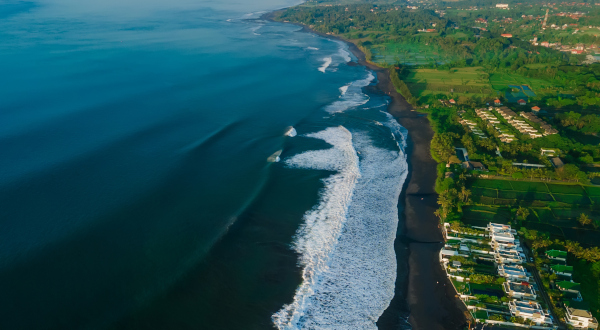 La-plage-de-Keramas-a-Bali